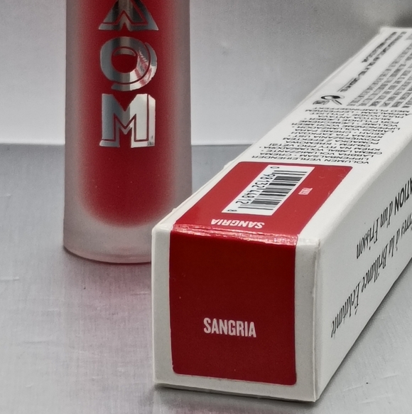 Buxom Full-on Plumping Lip Cream shade SANGRIA - Picture 3 of 3